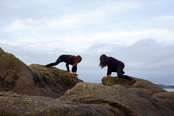 Becoming Forest: Choreographies of Empathy: Nina Luostarinen & Sobia Zaidi, Île Callot, France, 2021. Photograph by Grace Gelder