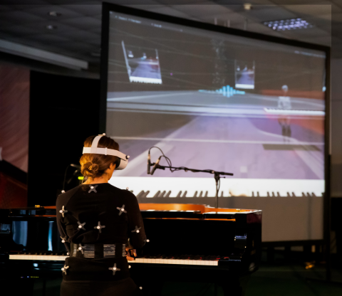 XR Music Performance: a phygital piano duet in the metaverse